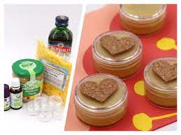 Selbstgemachter Lippenbalsam mit Honig: Natürliche Pflege für zarte Lippen